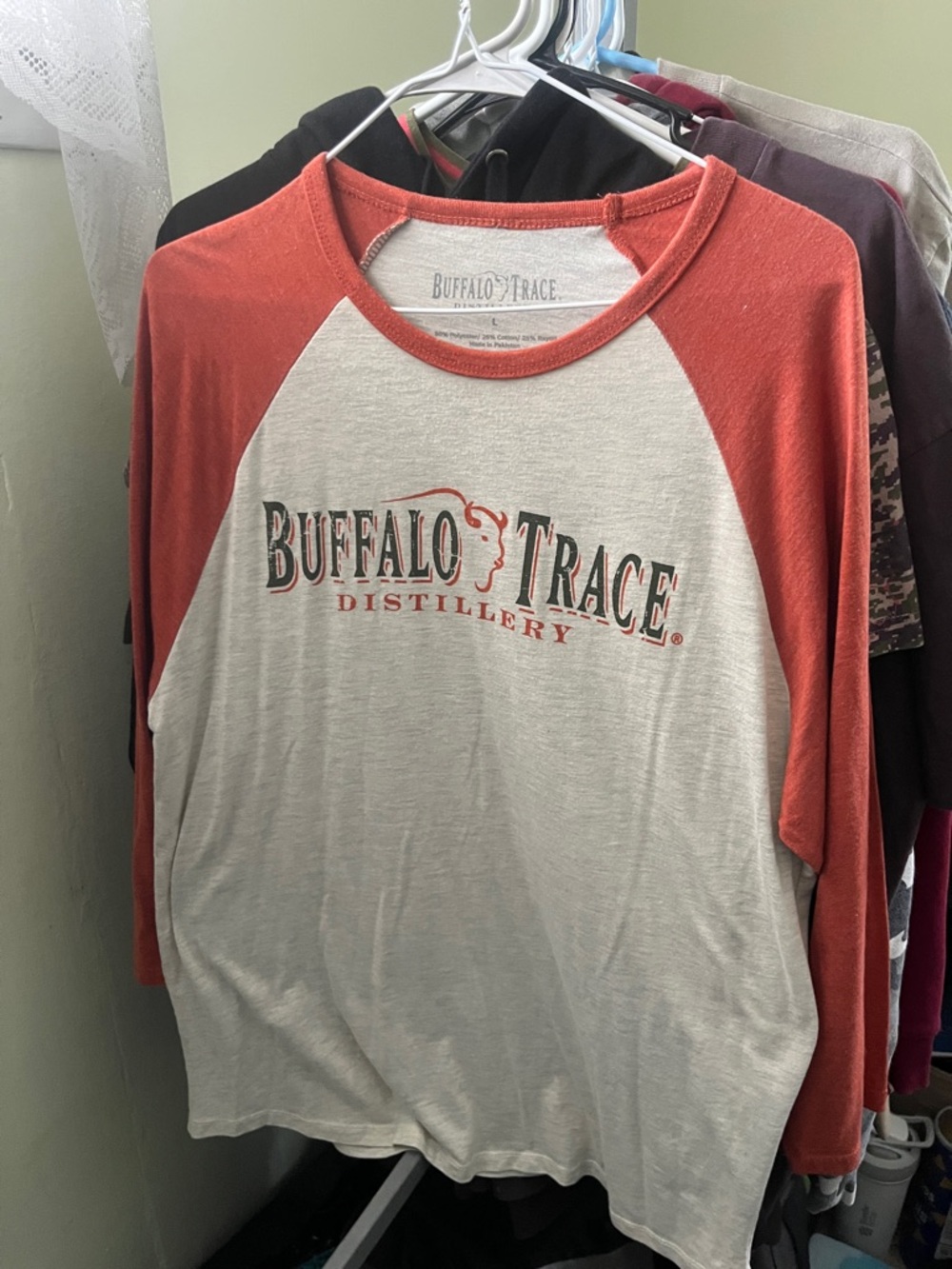 Buffalo Men's Raglan Long-Sleeve Shirt in Red and Cream